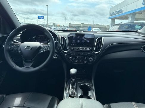 Used 2023 Chevrolet Equinox Premier FWD image 27