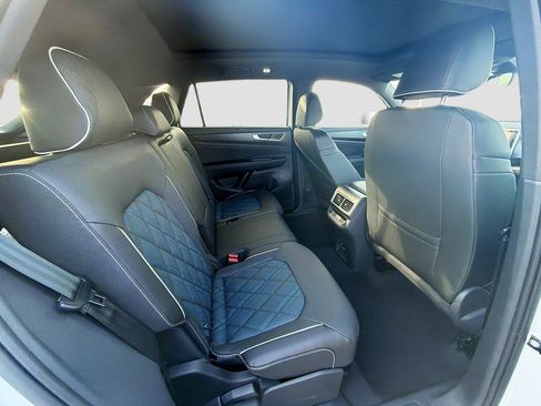 New 2026 Volkswagen Atlas Cross Sport SEL Premium R-Line AWD/4WD image 23