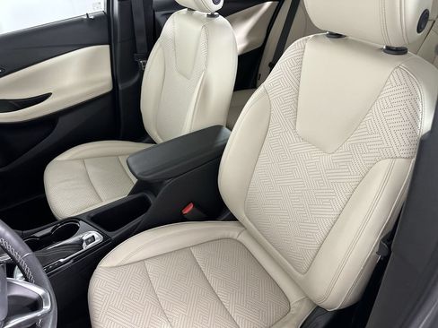 Certified 2023 Buick Encore GX Essence w/ Experience Buick Package FWD image 23