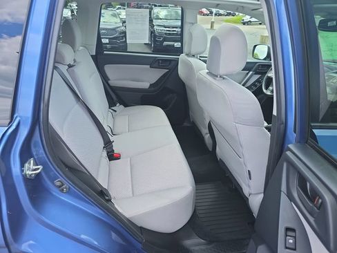 Used 2015 Subaru Forester 2.5i Premium w/ All-Weather Package AWD/4WD image 13