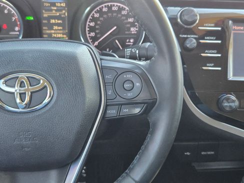 Used 2020 Toyota Camry SE image 24