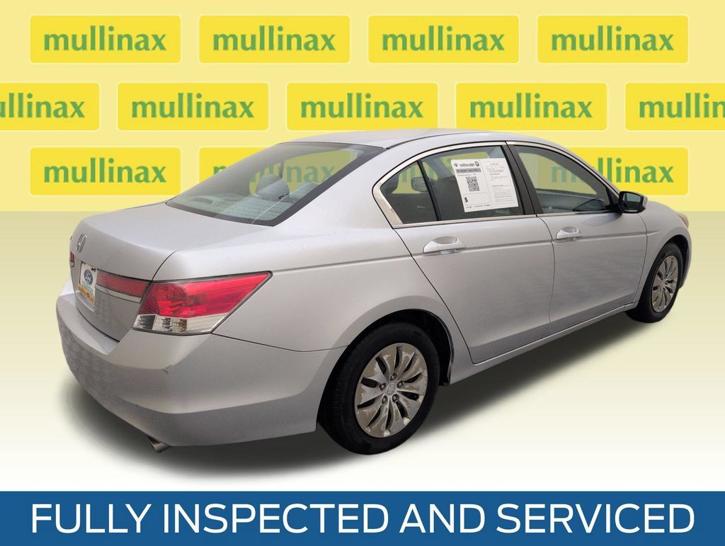 Used 2012 Honda Accord LX image 3