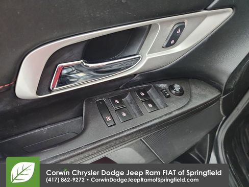 Used 2017 GMC Terrain SLE image 20