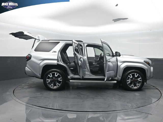 Used 2025 Toyota 4Runner TRD Sport Premium RWD image 27