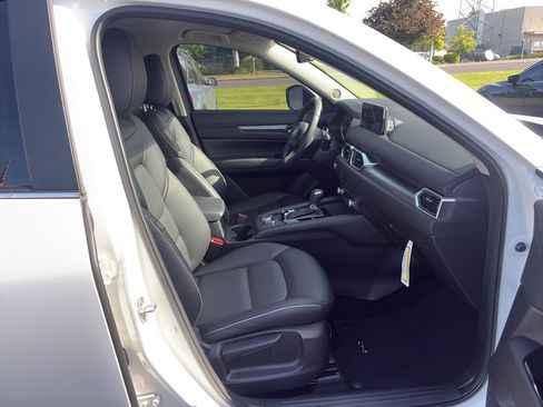 Used 2025 MAZDA CX-5 AWD 2.5 S w/ Select Package image 19