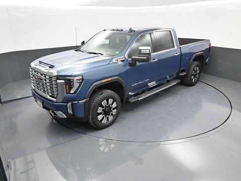 New 2025 GMC Sierra 2500 Denali w/ Denali Reserve Package image 21