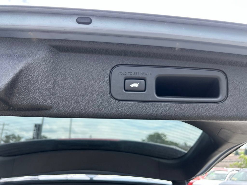 Used 2023 Honda Odyssey Touring image 20