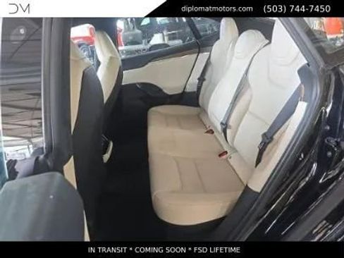 Used 2022 Tesla Model S AWD/4WD image 12