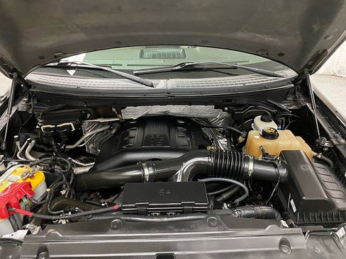 Used 2013 Ford F150 XLT w/ XLT Chrome Pkg image 16