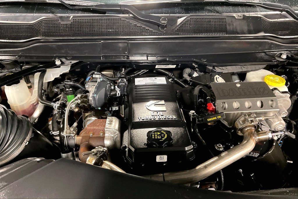 Used 2024 RAM 2500 Limited AWD/4WD image 40