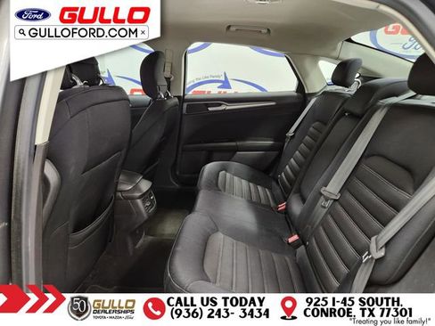 Used 2014 Ford Fusion SE image 12