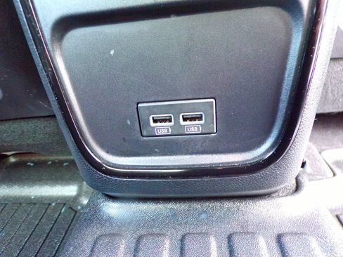 Used 2023 Dodge Charger R/T w/ Daytona Edition Group RWD image 12