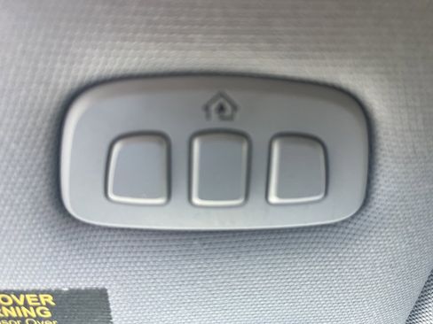 Used 2022 Lincoln Corsair FWD w/ Premium Package image 20