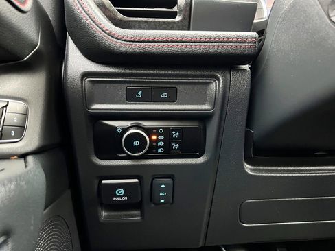 Used 2023 Ford Expedition Max Limited image 15