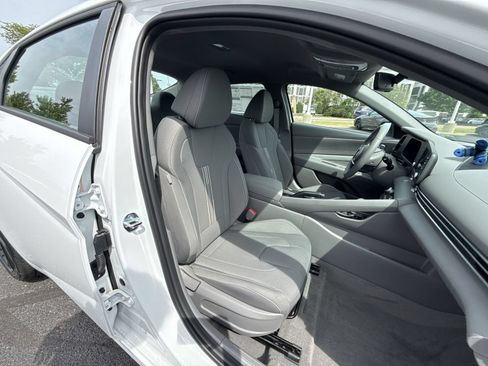 New 2026 Hyundai Elantra Sport FWD image 26