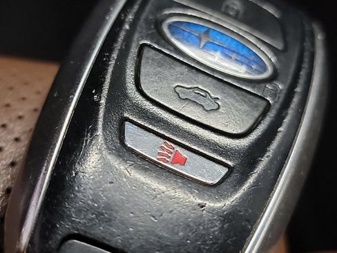 Used 2022 Subaru Outback Touring XT AWD/4WD image 32