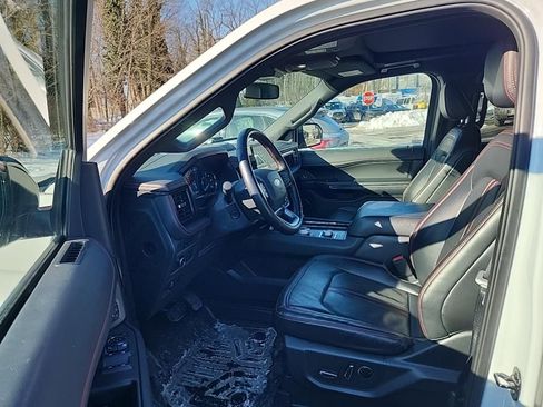Certified 2022 Ford Expedition Max Limited image 5