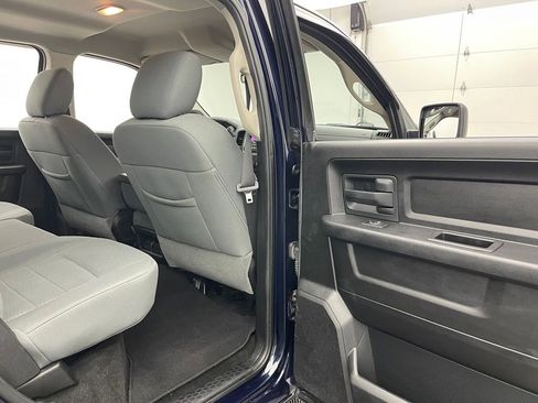 Used 2013 RAM 1500 Express AWD/4WD image 29
