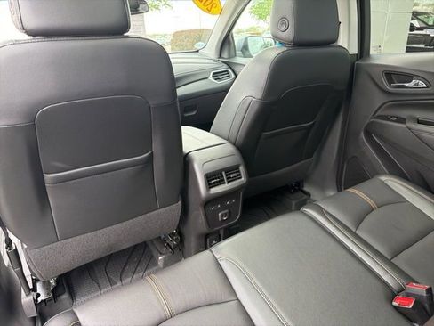 Used 2023 Chevrolet Equinox Premier FWD image 20