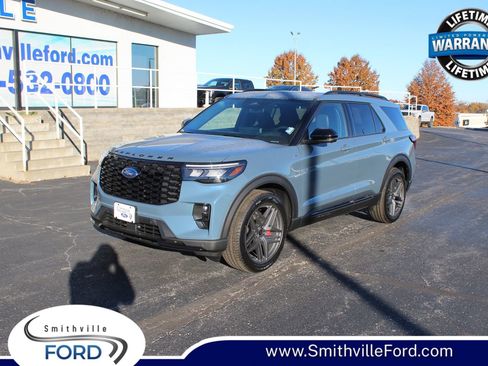 New 2026 Ford Explorer ST-Line w/ ST-Line Street Pack image 1