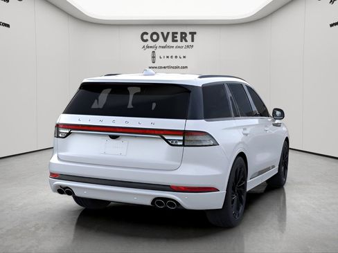 New 2025 Lincoln Aviator Reserve w/ Luxury Package image 8