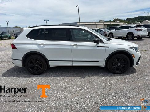 Used 2024 Volkswagen Tiguan SE R-Line AWD/4WD image 6