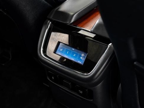 Used 2022 Lincoln Navigator Reserve AWD/4WD image 38