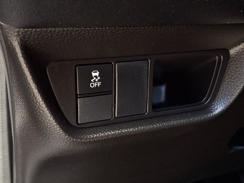 Used 2024 Honda HR-V LX image 27