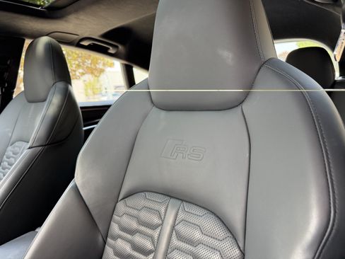 Used 2025 Audi RS 7 Performance AWD/4WD image 28