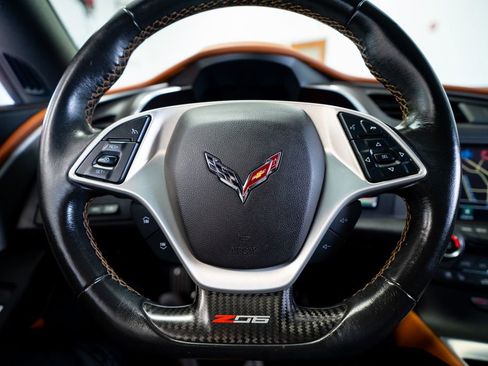 Used 2018 Chevrolet Corvette Z06 RWD image 36