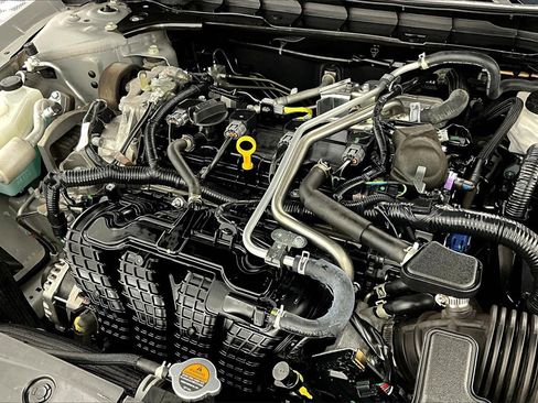 Used 2023 Nissan Altima 2.5 SL image 34