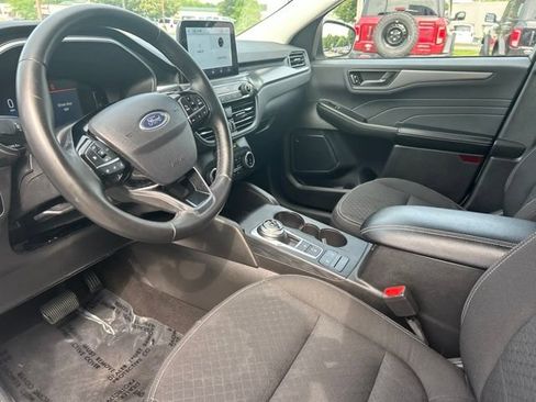 Used 2024 Ford Escape Active AWD/4WD image 14