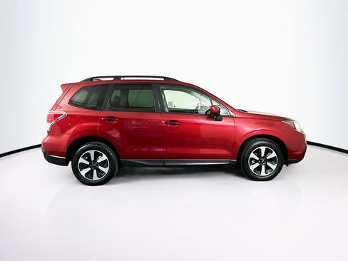 Used 2018 Subaru Forester 2.5i Premium image 10