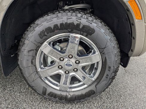 New 2025 Ford Ranger XLT w/ FX4 Off-Road Package image 11