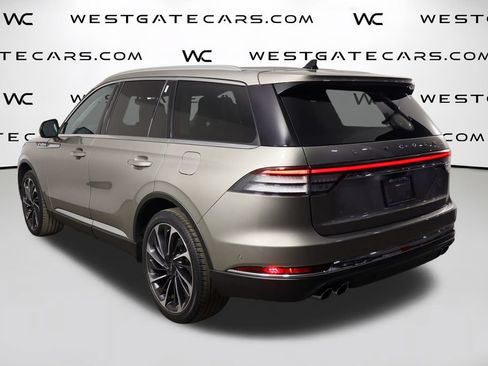 Used 2023 Lincoln Aviator Reserve w/ Equipment Group 201A AWD/4WD image 42
