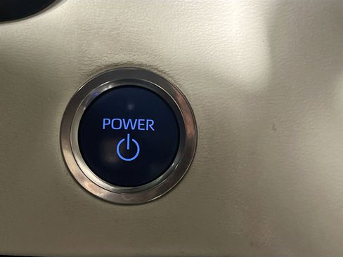 Used 2023 Toyota Tundra Capstone AWD/4WD image 24