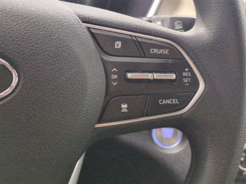 Used 2019 Hyundai Santa Fe SEL image 25