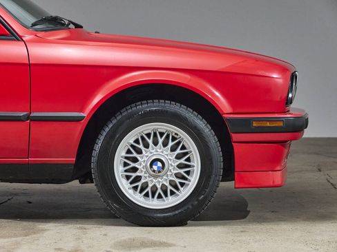 Used 1991 BMW 318iS Coupe RWD image 28