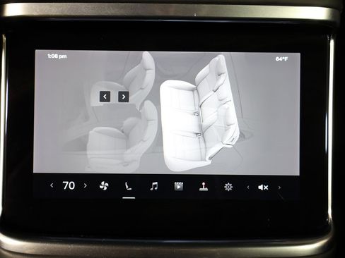 Used 2022 Tesla Model S image 42