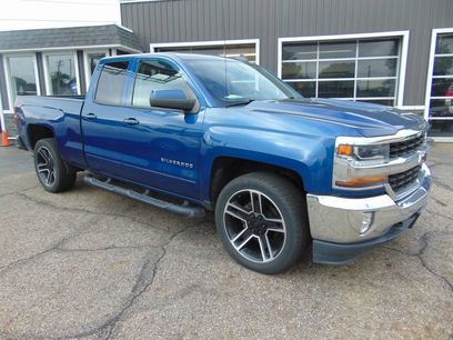 Used 2019 Chevrolet Silverado 1500 LT w/ LPO, Black Pack