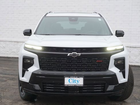 New 2026 Chevrolet Traverse RS image 4