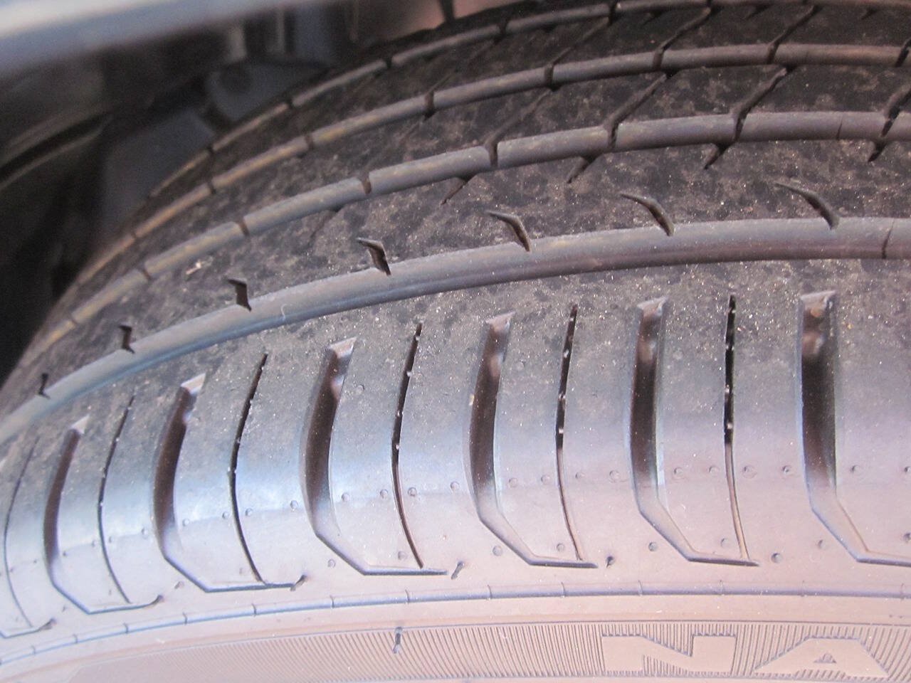 Used 2006 MAZDA MX-5 Miata Grand Touring RWD image 16