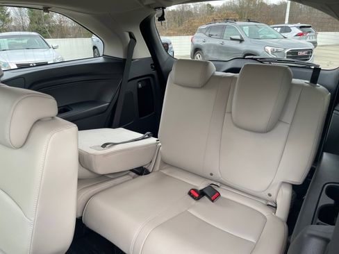 Certified 2026 Honda Odyssey EX-L image 14