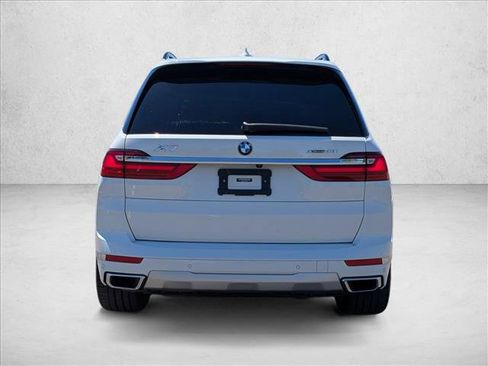 Used 2021 BMW X7 xDrive40i w/ Premium Package 2 AWD/4WD image 8