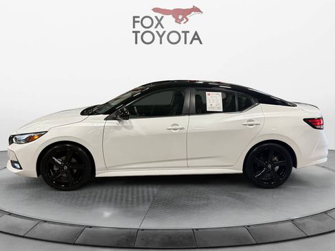 Used 2023 Nissan Sentra SR w/ Midnight Edition Package image 3