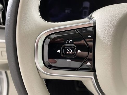 New 2024 Volvo XC60 T8 Plus w/ Protection Package Premier image 23