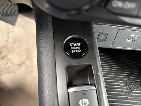 New 2026 Nissan Kicks SV image 21