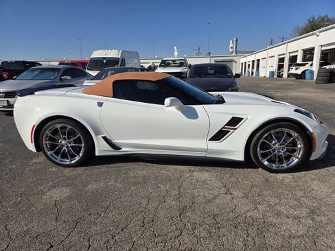 Used 2019 Chevrolet Corvette Grand Sport RWD image 4