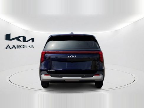New 2026 Kia Carnival LX FWD image 5