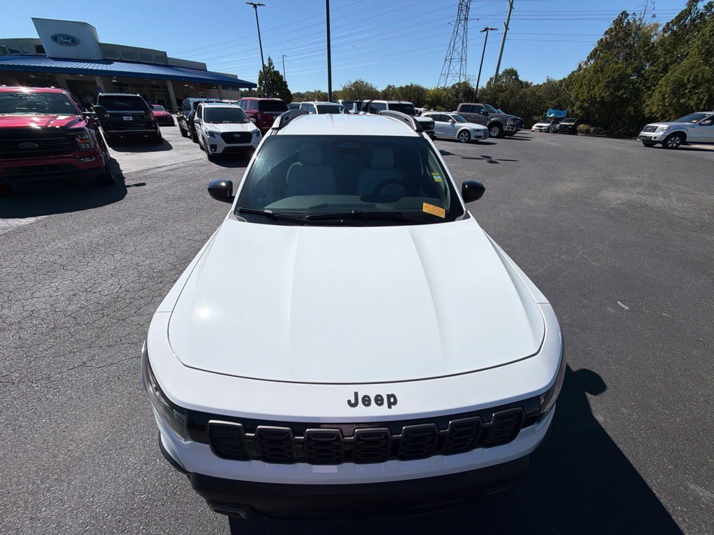 Used 2026 Jeep Cherokee Limited AWD/4WD image 31